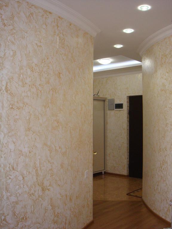 Nino Apartment On Pirosmani Batumi Rum bild